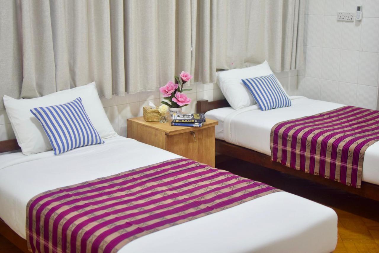 Celia Hostel Mandalay Ngoại thất bức ảnh