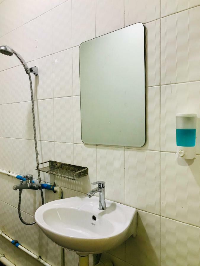Celia Hostel Mandalay Ngoại thất bức ảnh